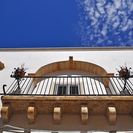 Palazzo Vaglio Bed & Breakfast Alliste Exterior foto