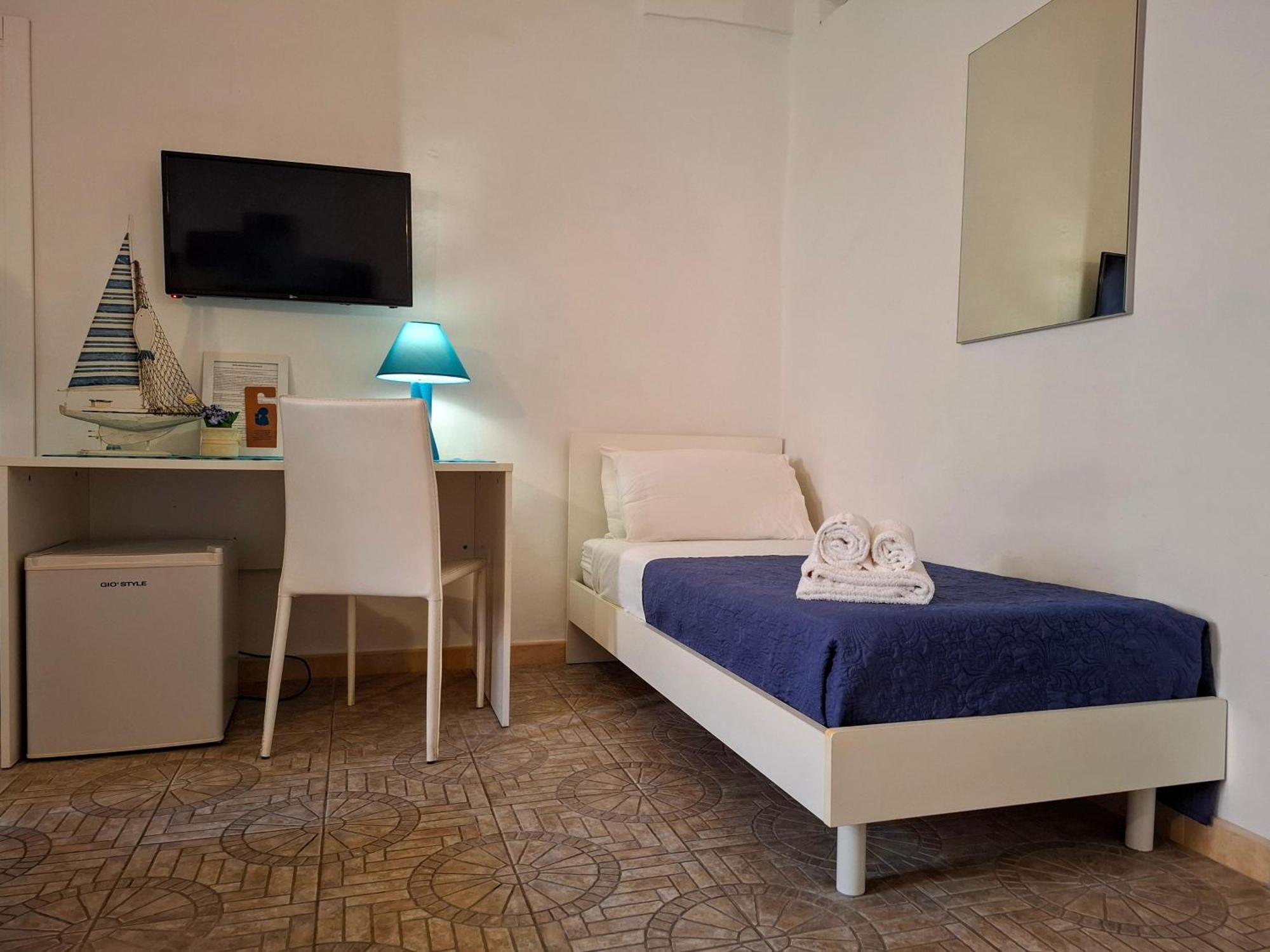 Palazzo Vaglio Bed & Breakfast Alliste Exterior foto